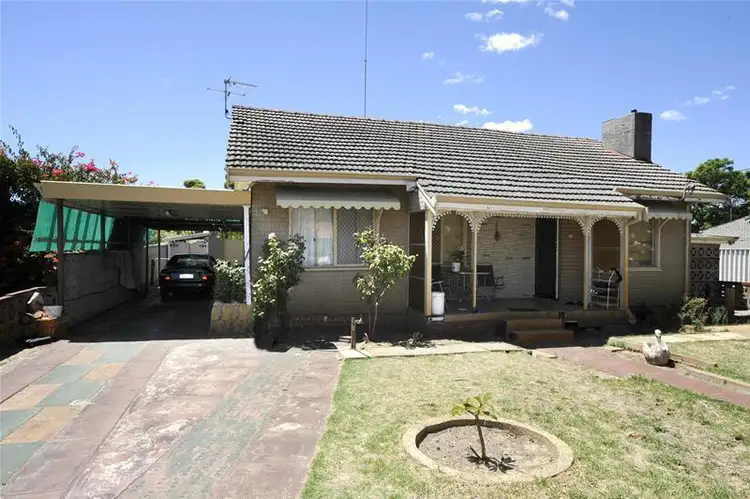 28 Balgore Way, Carey Park WA 6230