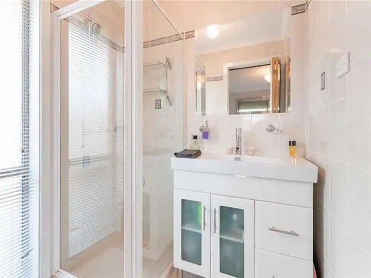 Fifth view of Homely house listing, 14 Kingsley Drive, Sunbury VIC 3429