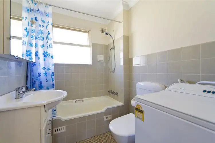 Fifth view of Homely unit listing, 6/75 Pacific Parade, Dee Why NSW 2099