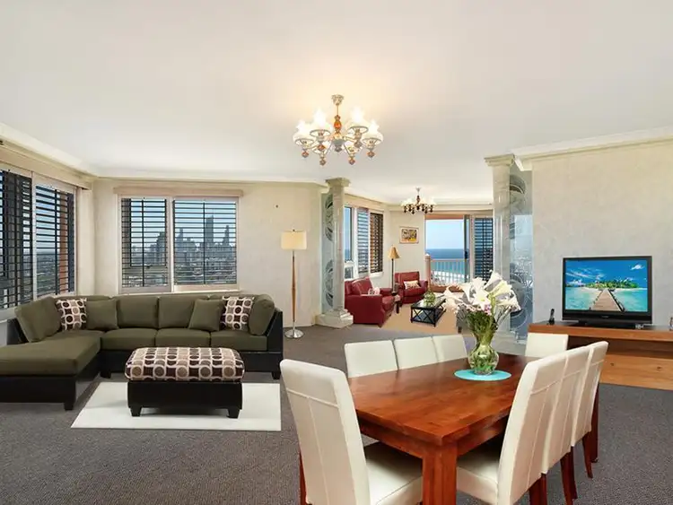 129 Surf Parade, Broadbeach QLD 4218