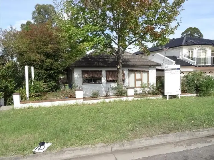 5 Hubert Street, Fairfield NSW 2165