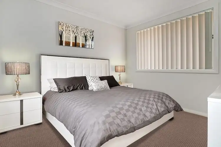 Fifth view of Homely villa listing, 1/10 Dove Street, Aberglasslyn NSW 2320