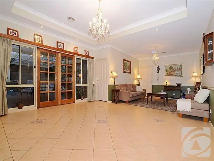 Fifth view of Homely house listing, 1 Como Glen, Caroline Springs VIC 3023