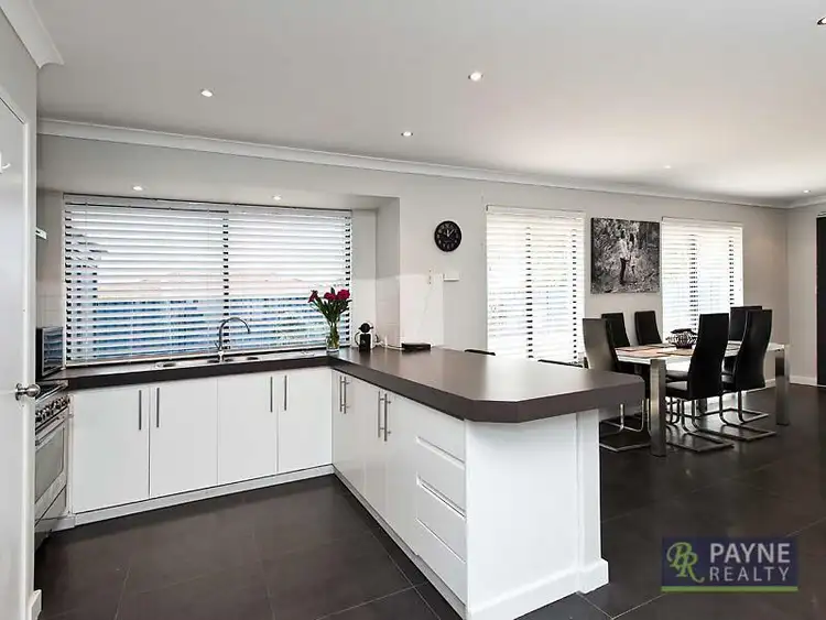 Seventh view of Homely house listing, 30 Menora Loop, Warnbro WA 6169