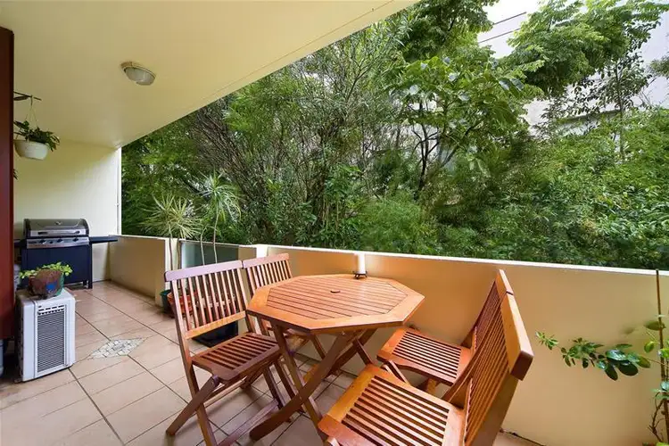 Second view of Homely unit listing, 3/14-16 Banksia Street, Dee Why NSW 2099