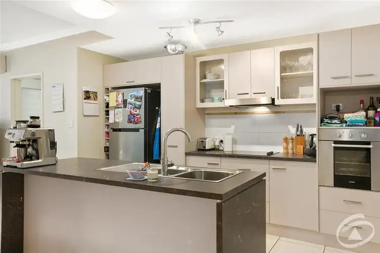 Fifth view of Homely unit listing, 2/9-11 McLean Street, Cairns North QLD 4870
