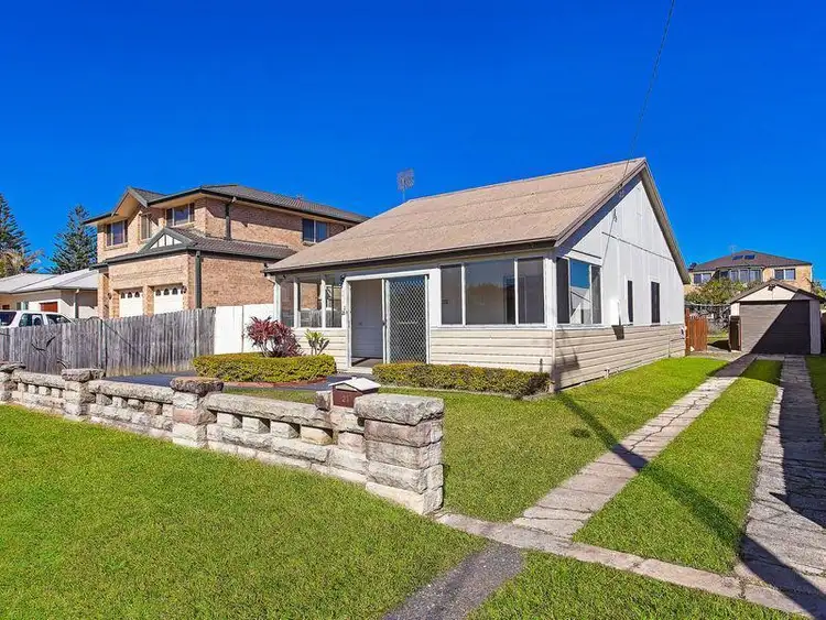 21 Stewart Street, The Entrance North NSW 2261