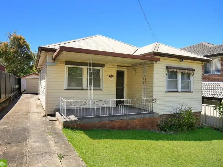 Second view of Homely house listing, 5 Vale Street, Mount Saint Thomas NSW 2500