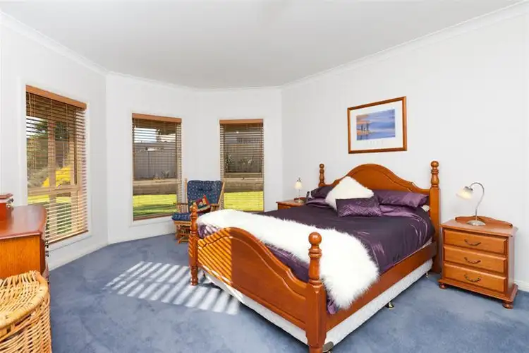 Fifth view of Homely house listing, 4 Chandon Court, Irymple VIC 3498