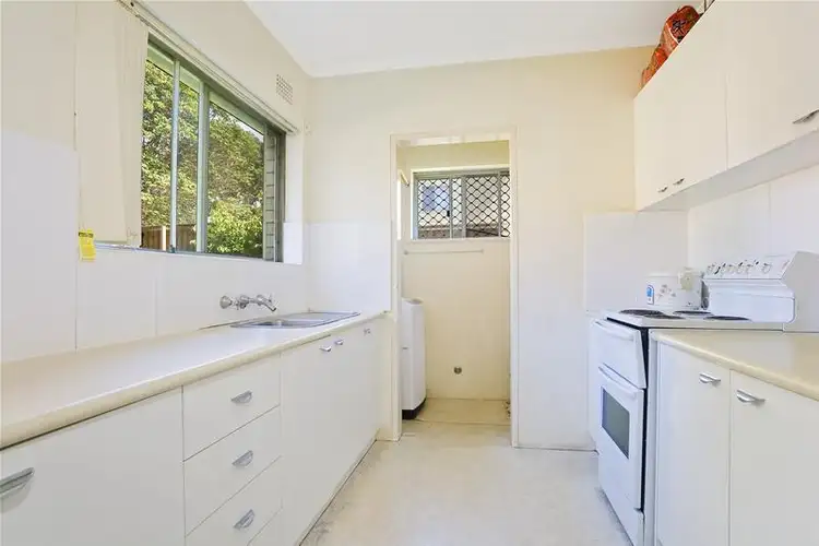Fourth view of Homely unit listing, 3/16 Dee Why Parade, Dee Why NSW 2099