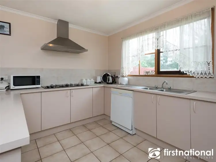 Fifth view of Homely house listing, 1 Malanda Court, Berwick VIC 3806