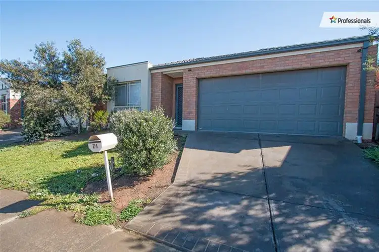 71 Caitlyn Drive, Melton West VIC 3337