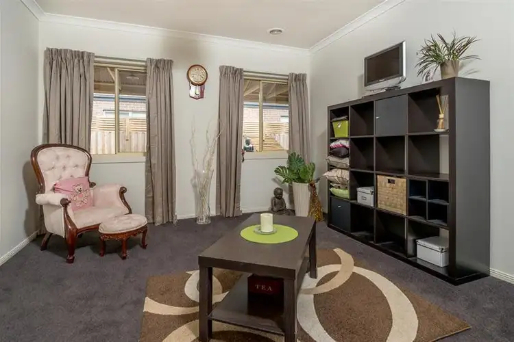 6 Martain Avenue, Lara VIC 3212