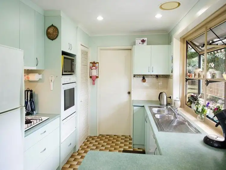 Fifth view of Homely unit listing, 4/26 Rosedale Crescent, Ringwood East VIC 3135