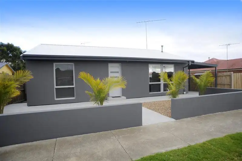 Main view of Homely unit listing, 1/62 Burlington  Crescent, Leopold VIC 3224