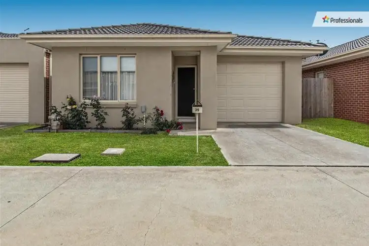 39/35-47 Tullidge Street, Melton VIC 3337
