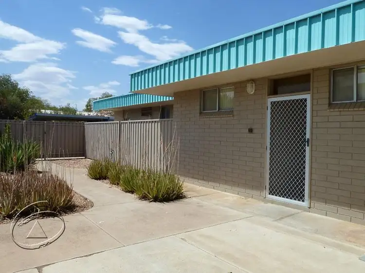 2/15 McMinn Street, East Side NT 870