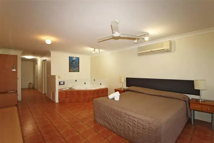 Second view of Homely unit listing, 10/6 Pebble Beach Drive, Coral Cove QLD 4670