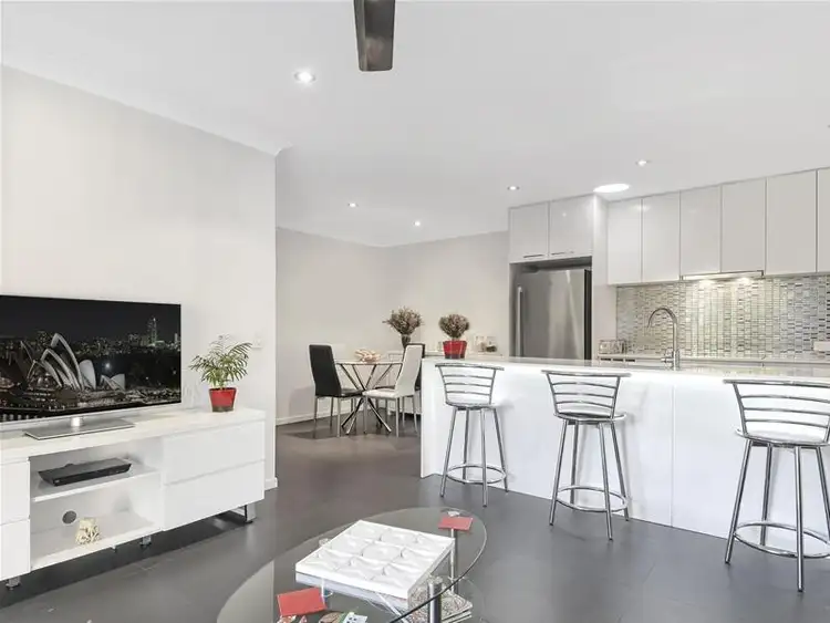 Second view of Homely semi-detached listing, 2/2 Summerwine Street, Burleigh Waters QLD 4220