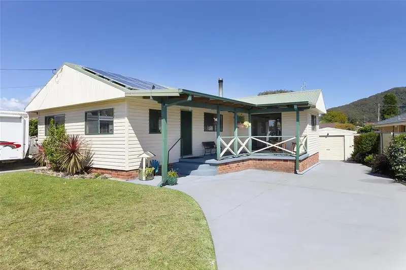 Main view of Homely house listing, 3 Ingestre Avenue, Shoalhaven Heads NSW 2535