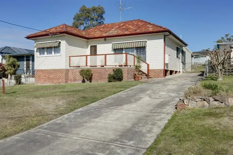 Main view of Homely house listing, 19 Ridley Street, Edgeworth NSW 2285
