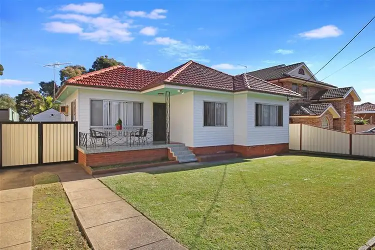 20 Compton Street, Bass Hill NSW 2197