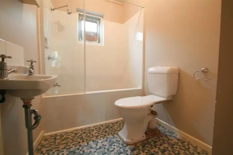 Seventh view of Homely townhouse listing, 1/34 Stanhill Drive, Chevron Island QLD 4217