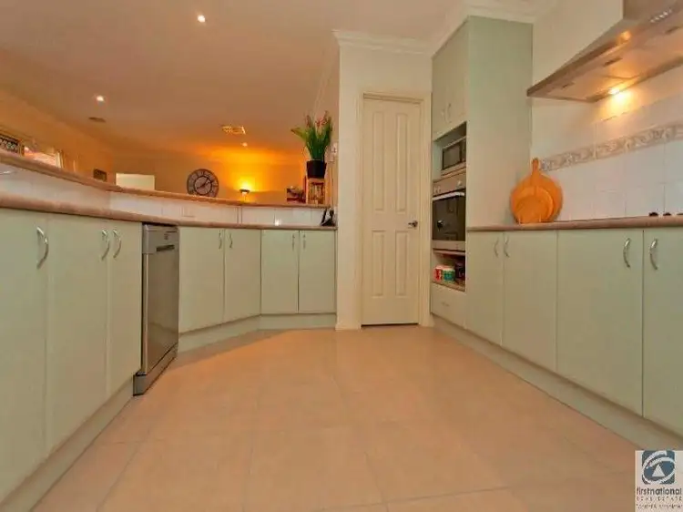Fifth view of Homely house listing, 6 Hemlock Court, Baranduda VIC 3691