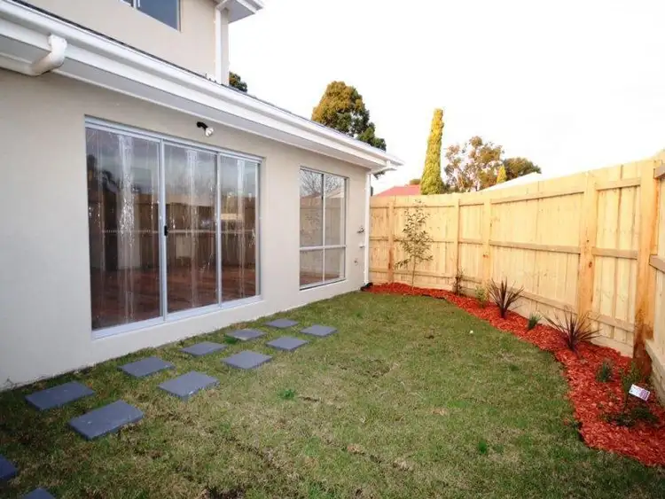 Seventh view of Homely townhouse listing, 1/1 Adelaide Street, St Albans VIC 3021