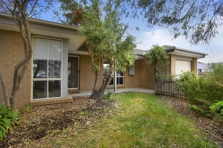 1/8 Moonah Way, Mount Martha VIC 3934