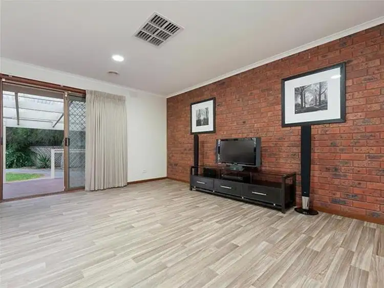 Fifth view of Homely house listing, 3 Ailsa Court, Sunbury VIC 3429