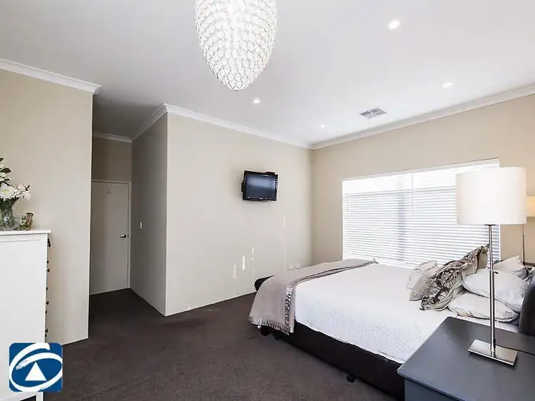 Seventh view of Homely house listing, 8 Chalkwell Bend, Landsdale WA 6065