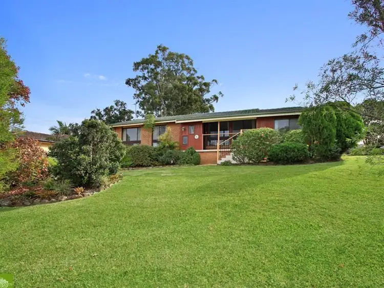 8 Ben Nevis Road, Farmborough Heights NSW 2526