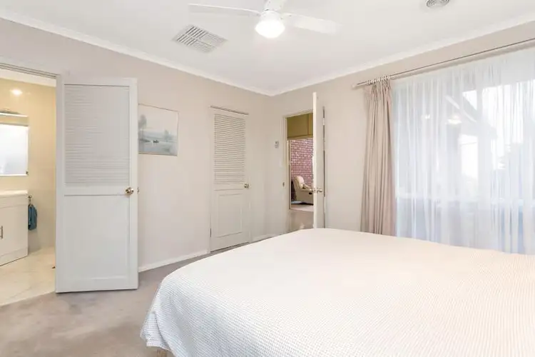 Fifth view of Homely house listing, 62 Ridgehaven Drive, Bellevue Heights SA 5050