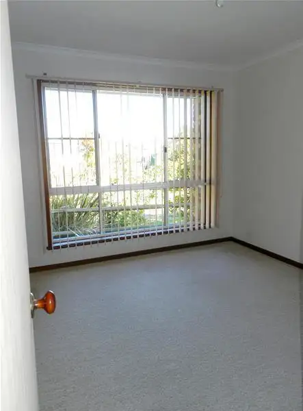 Sixth view of Homely townhouse listing, 4/71 Ford Street, Yass NSW 2582