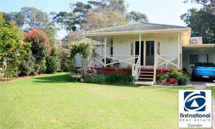6 Normandie Place, Unanderra NSW 2526