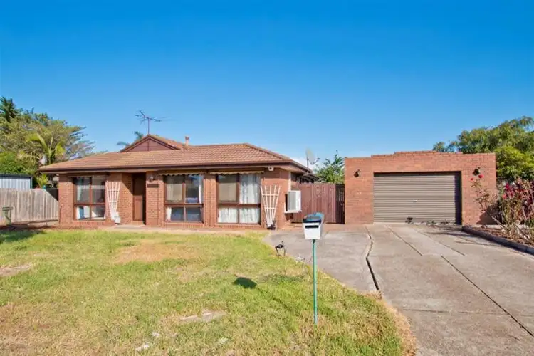 3 Cheviot Court, Melton West VIC 3337
