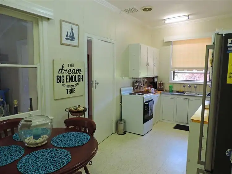 Fourth view of Homely house listing, 2 Montgomery Avenue, Murray Bridge SA 5253