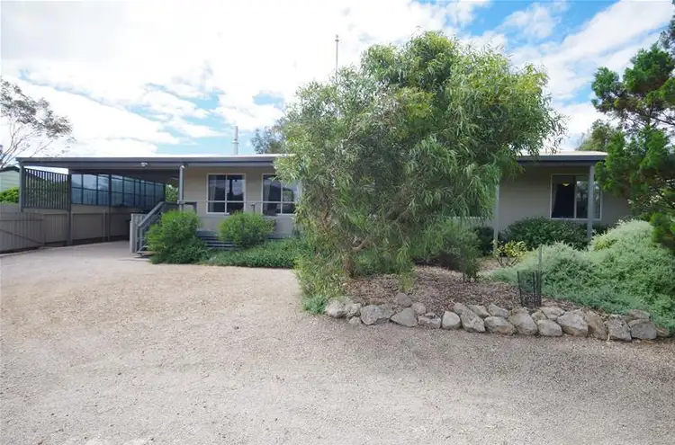 10 Beach Road, Hardwicke Bay SA 5575