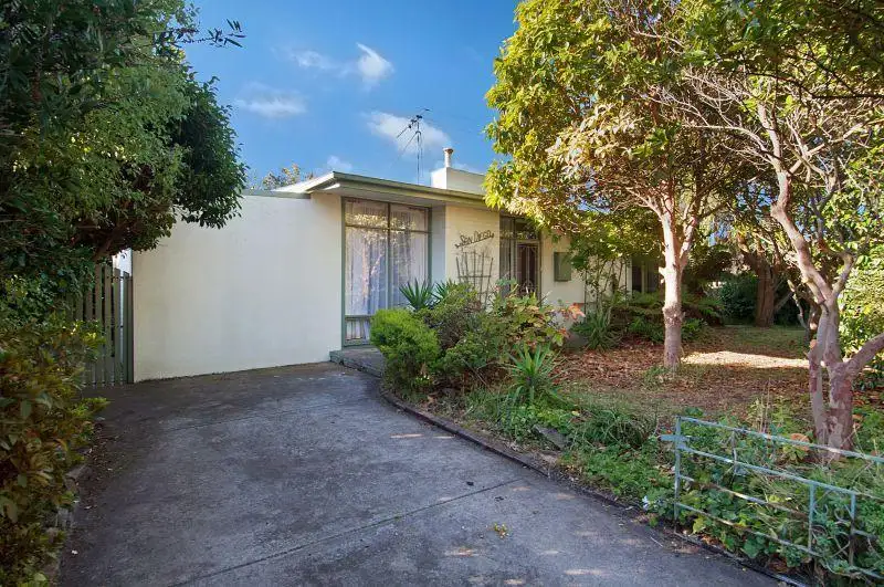 Main view of Homely house listing, 11 Warranilla Avenue, Rosebud VIC 3939