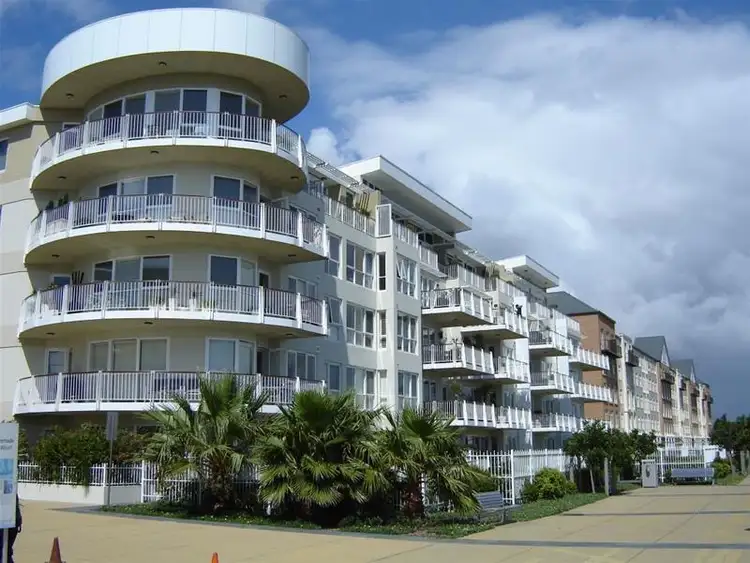 29/304 Wharf Road, Newcastle NSW 2300