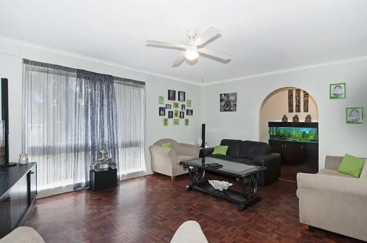 16 Anne Street, Rosebud VIC 3939