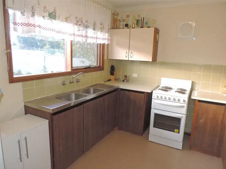 Second view of Homely house listing, 10 Starling Street, Murray Bridge SA 5253
