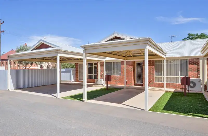 Main view of Homely unit listing, 11/33 Piesse Street, Boulder WA 6432