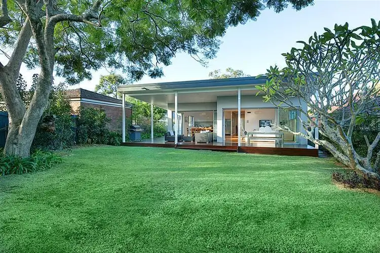 18 Warrane Road, Roseville Chase NSW 2069