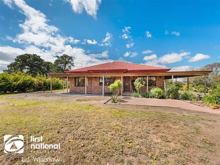 20 Howard Lane, Riddells Creek VIC 3431
