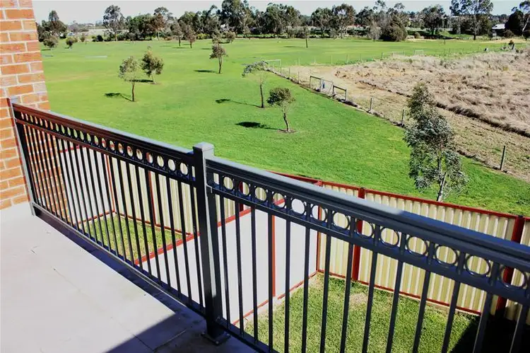Fifth view of Homely unit listing, 2/3A Baileyana Drive, Endeavour Hills VIC 3802