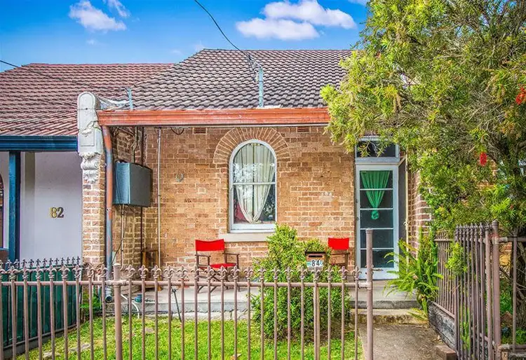 84 Park Avenue, Ashfield NSW 2131