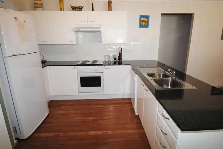 32 Bay Street, Callala Bay NSW 2540