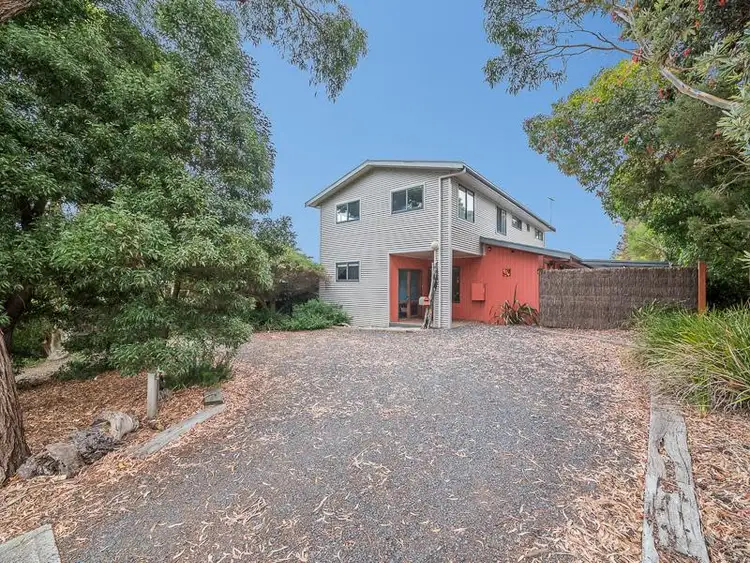 104 Church Street, Cowes VIC 3922